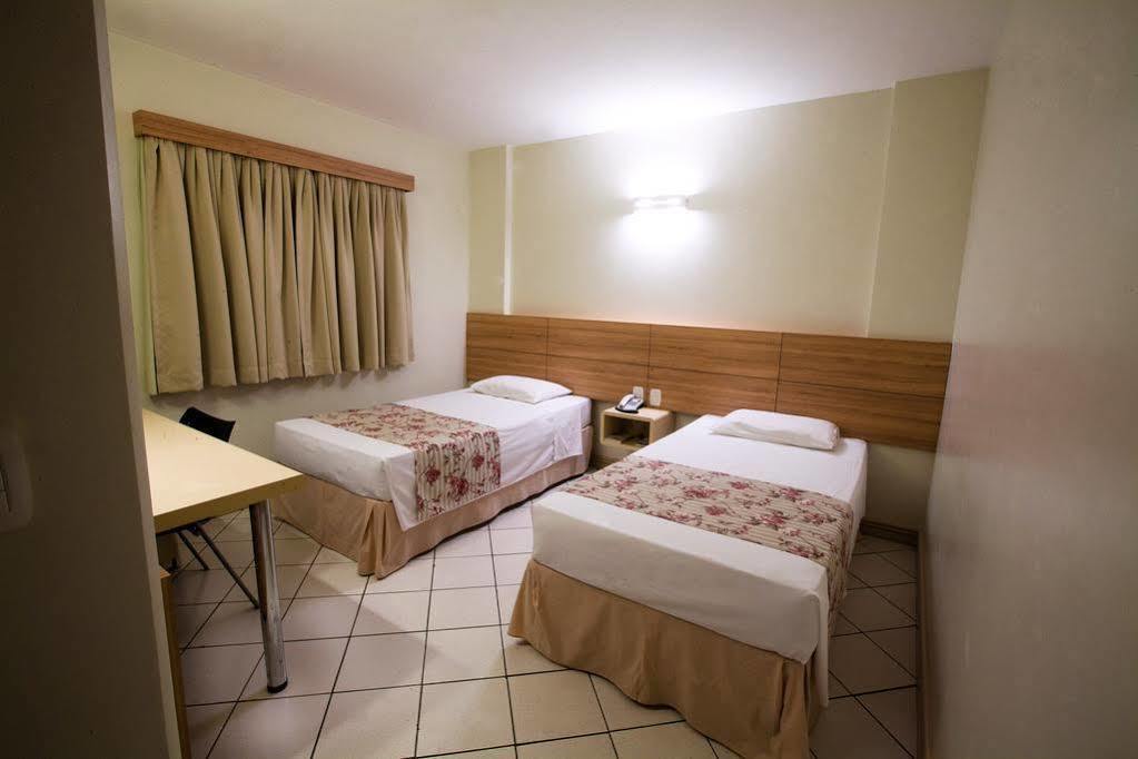 Hotel Caiua Express Umuarama Exteriör bild